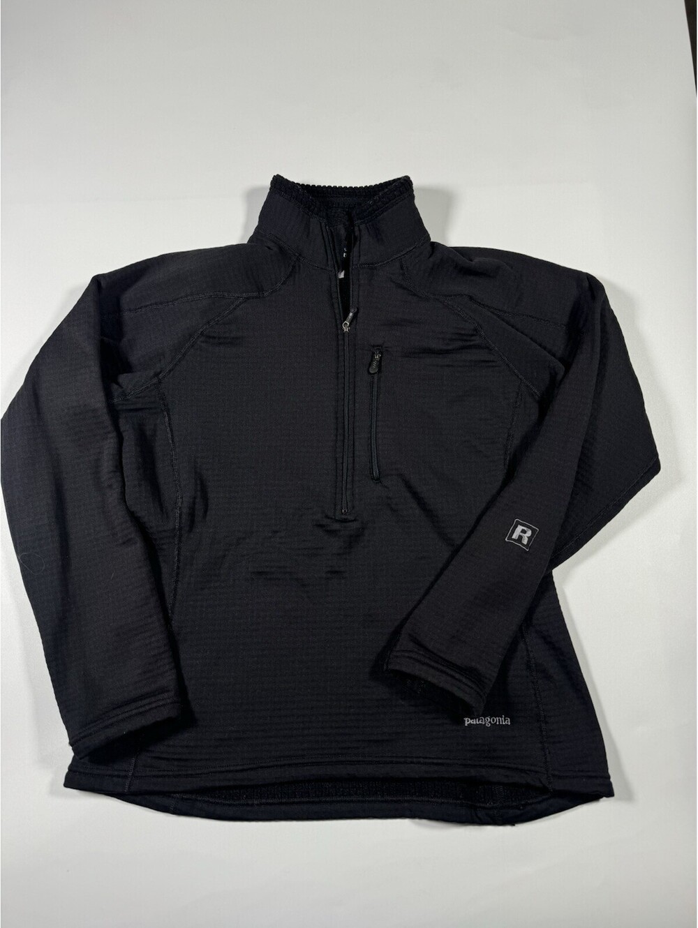 Patagonia Womens S R1 Pullover Regulator Polartec Fleece 1/2 Zip Black USA